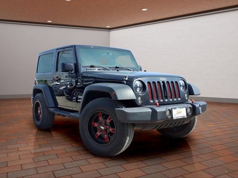 Used 2014 Jeep Wrangler Sport AWD/4WD image 3