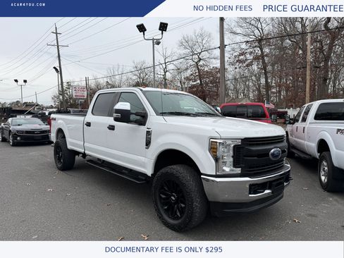 Used 2019 Ford F250 XL w/ Power Equipment Group image 4