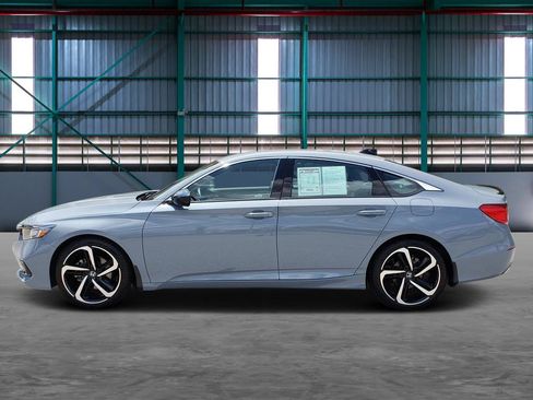 Used 2022 Honda Accord Sport Special Edition image 2