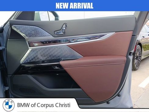 Used 2026 BMW 740i xDrive image 15