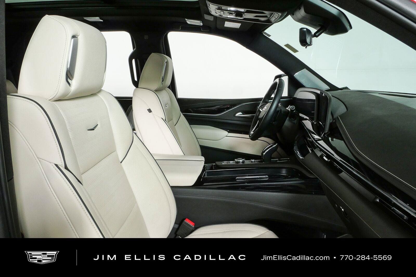 Used 2024 Cadillac Escalade Sport w/ Touring Package RWD image 24