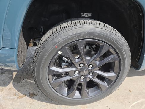 New 2026 Jeep Grand Cherokee Limited AWD/4WD image 28