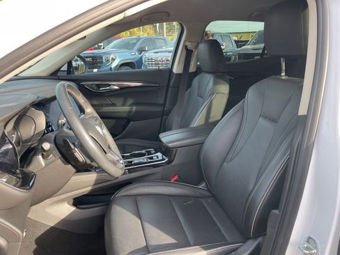 Used 2023 Buick Envision Essence image 15