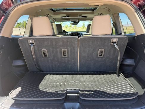 Used 2020 Honda Pilot Elite image 11