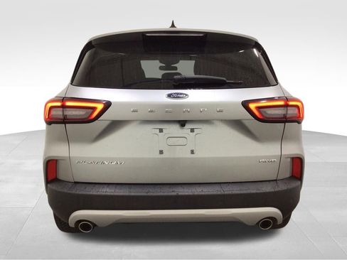 Used 2023 Ford Escape Platinum AWD/4WD image 21