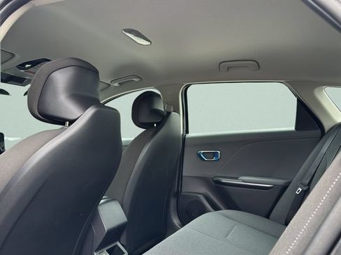 New 2026 Kia K4 FWD image 15