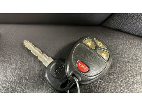 Used 2015 Chevrolet Traverse LT w/ Style and Technology Package FWD image 21