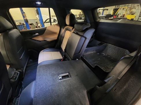 Used 2026 Chevrolet Equinox ACTIV w/ LPO, Floor Liner Package AWD/4WD image 36