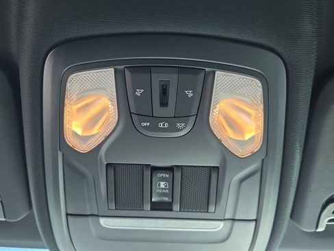 Used 2021 RAM 2500 Tradesman image 32