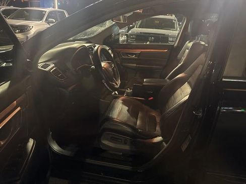 Used 2019 Honda CR-V Touring image 16
