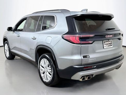 Certified 2026 GMC Acadia Elevation w/ Elevation Premium Package FWD image 6