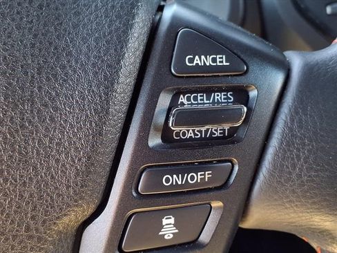 Used 2022 Nissan Titan PRO-4X w/ Pro-4x Convenience Package image 25