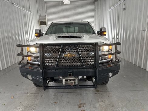 Used 2017 Chevrolet Silverado 2500 High Country w/ Duramax Plus Package image 2