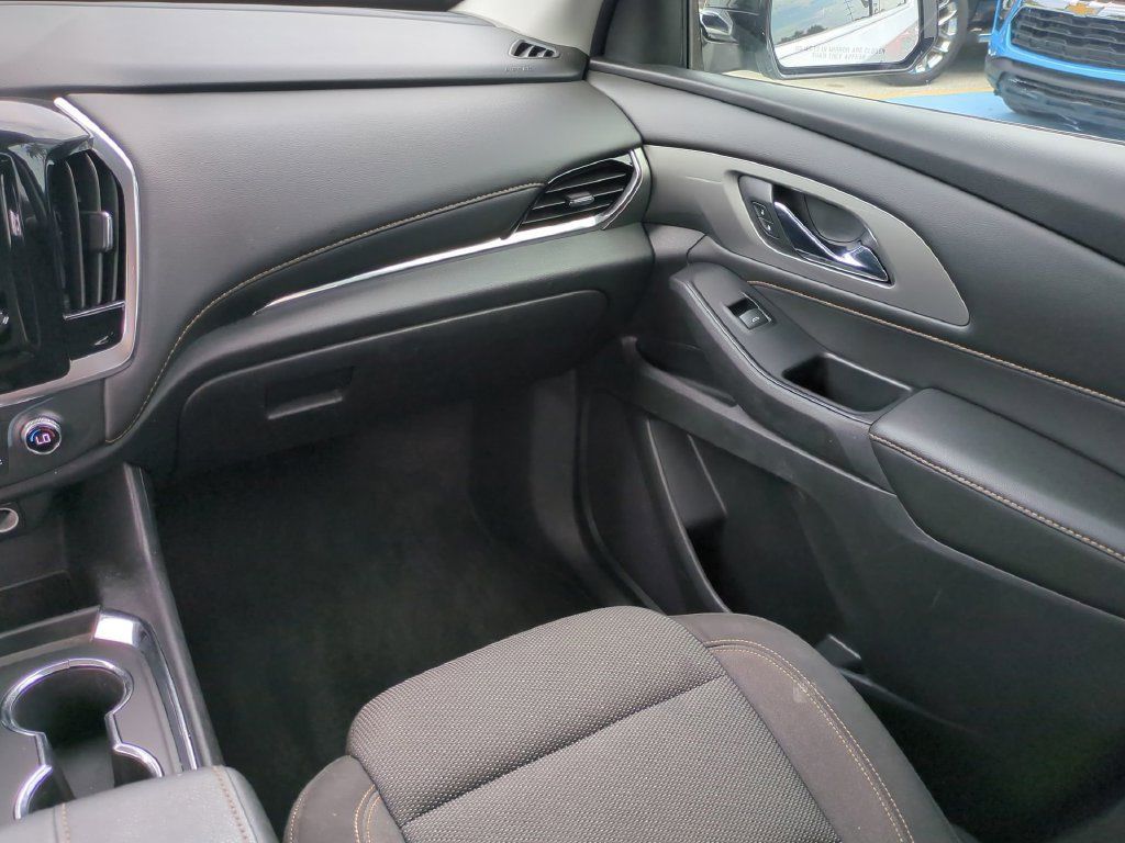 Used 2020 Chevrolet Traverse LS FWD image 19