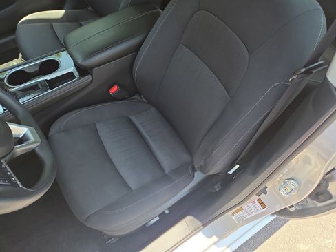 Used 2023 Nissan Altima 2.5 SV image 13