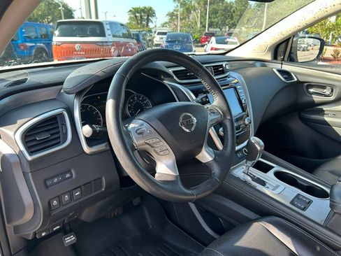 Used 2018 Nissan Murano SL w/ Midnight Edition Package AWD/4WD image 16