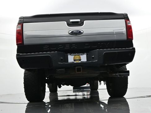 Used 2015 Ford F250 Platinum AWD/4WD image 28