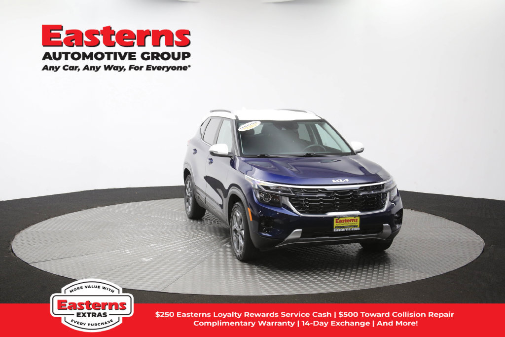 Used 2024 Kia Seltos S AWD/4WD image 56