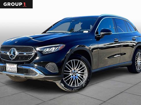 Used 2025 Mercedes-Benz GLC 300 GLC 300 image 1