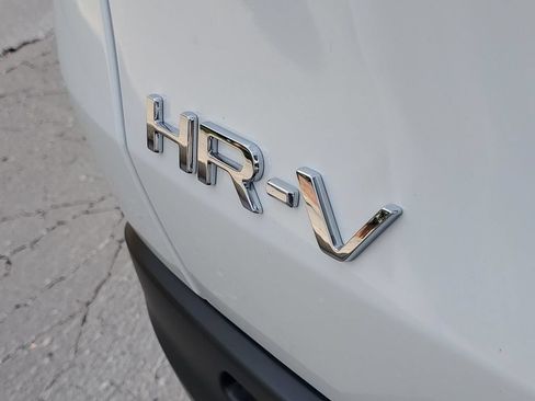 New 2027 Honda HR-V LX image 32