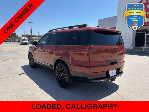 Used 2025 Hyundai Santa Fe Calligraphy w/ Tow & Go Package FWD image 7