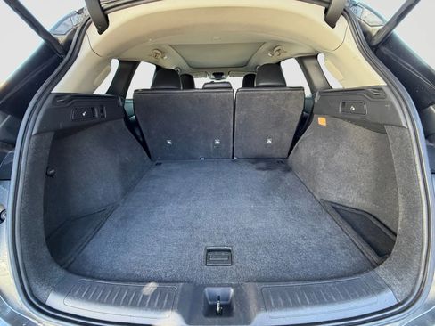 Used 2019 INFINITI QX50 Essential w/ Premium Heat Package image 14