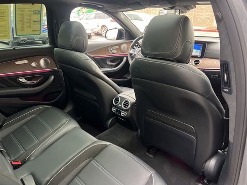 Used 2018 Mercedes-Benz E 63 AMG S image 27