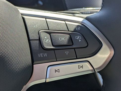 New 2026 Volkswagen Atlas Cross Sport SEL R-Line AWD/4WD image 27
