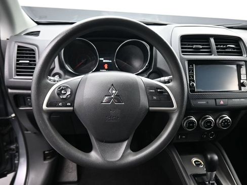 Used 2023 Mitsubishi Outlander Sport ES image 13