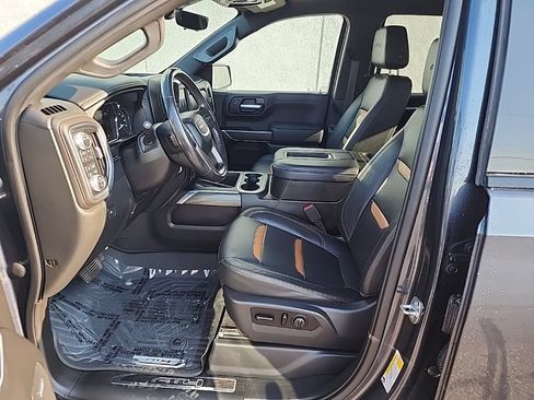 Used 2021 GMC Sierra 1500 AT4 w/ Technology Package AWD/4WD image 10