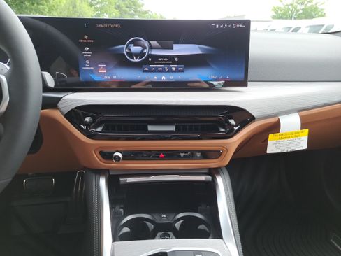 New 2026 BMW 430i xDrive w/ M Sport Package AWD/4WD image 21