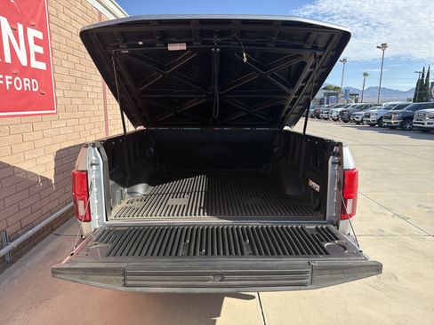 Used 2020 Ford F150 Lariat RWD image 6