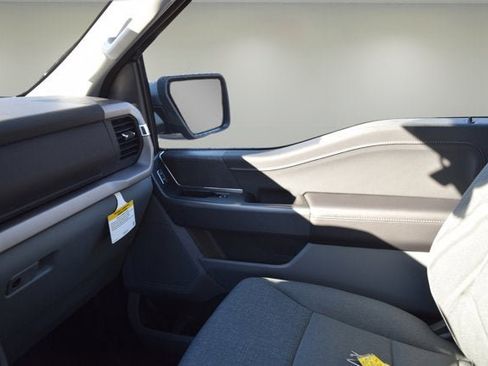New 2025 Ford F150 XLT w/ Equipment Group 302A MID image 11