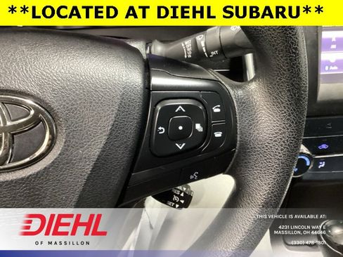 Used 2017 Toyota Camry LE image 22