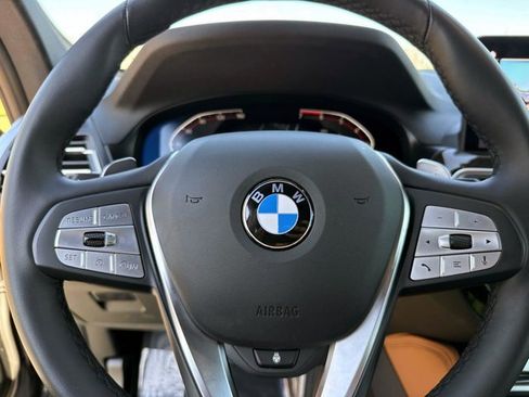 Used 2025 BMW X4 xDrive30i image 31