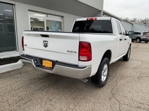 Used 2024 RAM 1500 Classic SLT image 5