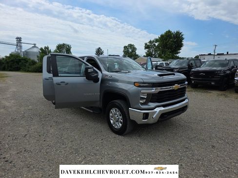Used 2024 Chevrolet Silverado 3500 LT w/ All Star Edition AWD/4WD image 35
