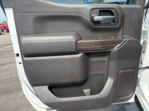 Used 2020 Chevrolet Silverado 1500 RST w/ All-Star Edition image 17