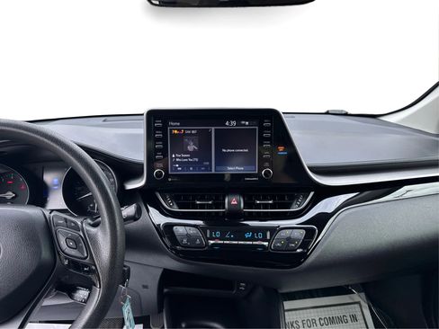 Used 2020 Toyota C-HR LE image 15