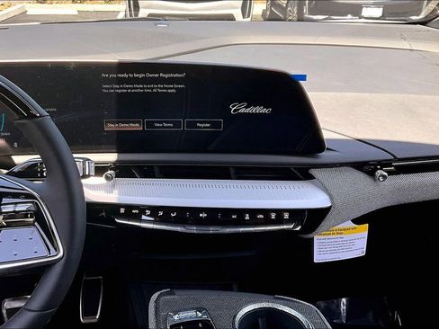 New 2026 Cadillac Optiq Luxury 1 RWD image 8