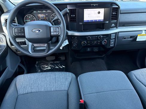 New 2026 Ford F250 XLT image 5