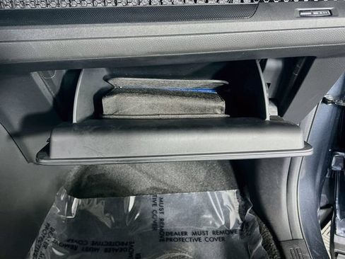 Used 2024 Honda CR-V LX image 31