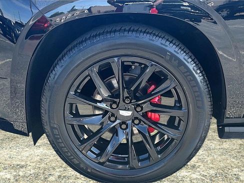 Used 2021 Cadillac Escalade ESV Sport Platinum w/ LPO, ONYX Package image 35