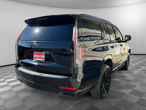 Used 2024 Cadillac Escalade Sport Platinum w/ LPO, ONYX Package AWD/4WD image 4