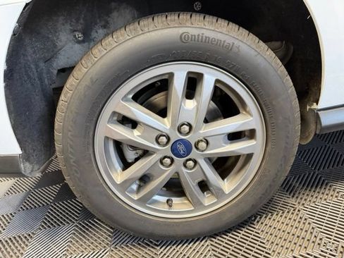 Used 2023 Ford Transit Connect XLT FWD image 40