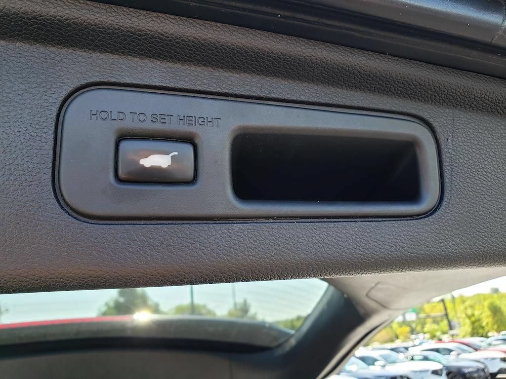 Used 2018 Honda Odyssey Elite image 8