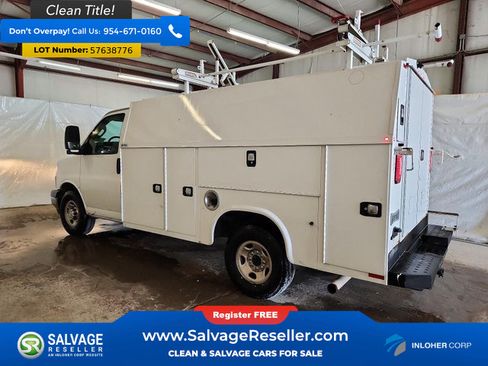 Used 2020 Chevrolet Express 3500 w/ Power Convenience Package RWD image 3