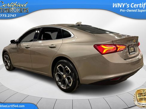 Used 2022 Chevrolet Malibu LT image 8