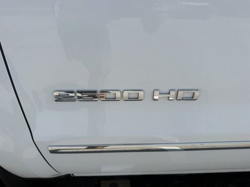 Used 2017 Chevrolet Silverado 2500 LTZ w/ Duramax Plus Package AWD/4WD image 17