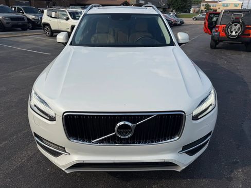 Used 2016 Volvo XC90 T6 Momentum w/ Momentum Plus Package AWD/4WD image 9